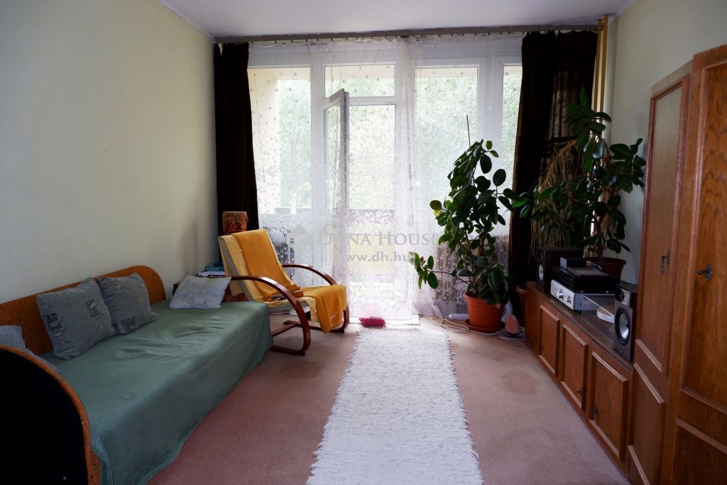 Eladó lakás, Székesfehérvár
