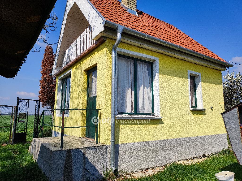 Eladó Ház, Győr